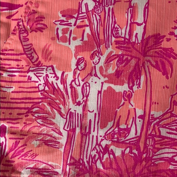 EUC Lilly Pulitzer Sz 2 buttercup scallop shorts - Picture 7 of 7